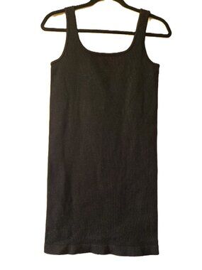 OQQ Sleeveless Long Fitted Tank Top   NWOT